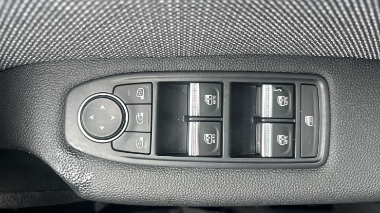 Renault Symbioz 1.6 E-Tech FHEV 145 Techno 5dr Auto Hybrid Estate